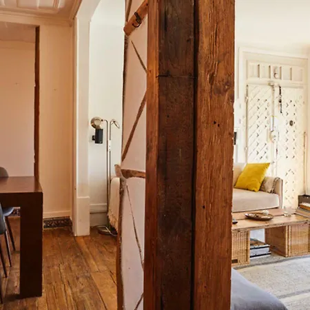 Design With River View In Lapa Apartment